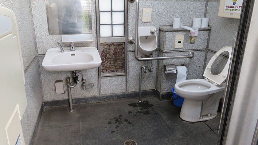 Public Toilet on Enoshima