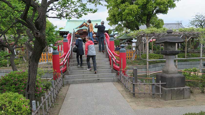 Kameido Tenjin Shrine bridges