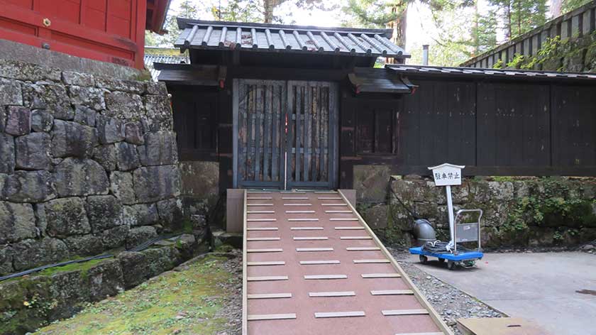 Ramp into Nikko Toshogu Shrine