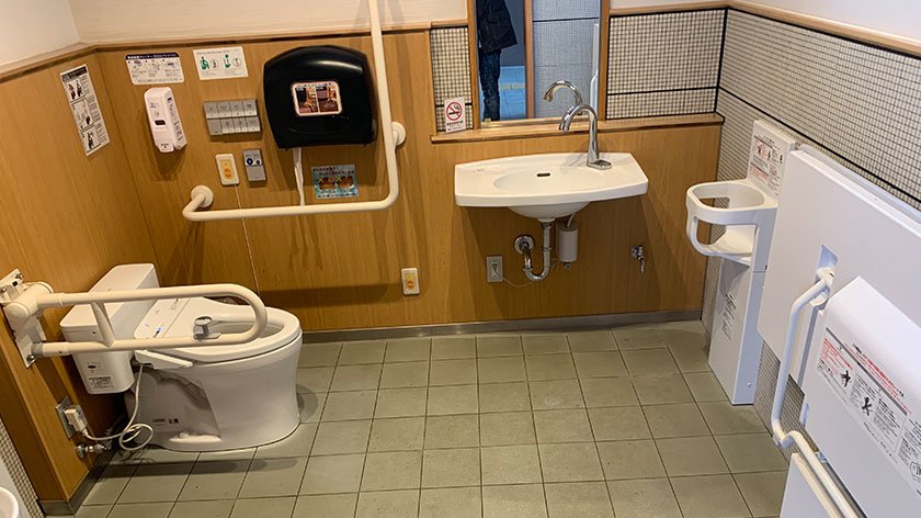 Accessible toilet at Tottori Sand Dunes Park Service Center