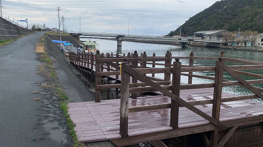 Uradome Coast Island Cruise ramp to pier